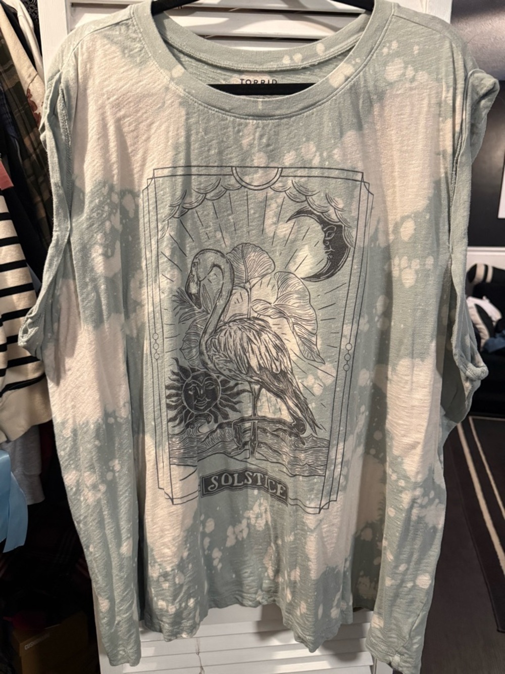 Torrid sz4 Sage & Cream Tie-Dye Graphic Muscle Tee